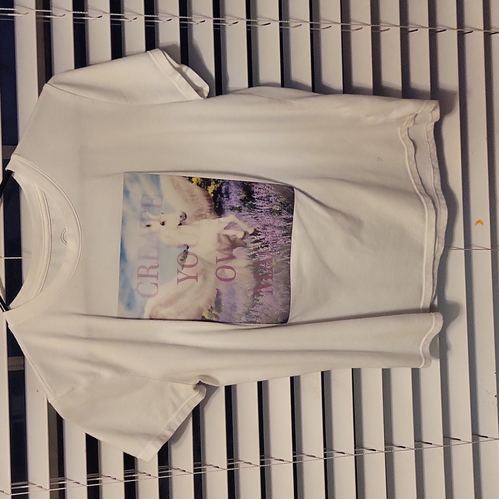 Graphic unicorn t-shirt